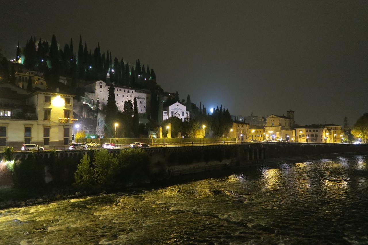 B&B Oberdan 18 Verona Luaran gambar