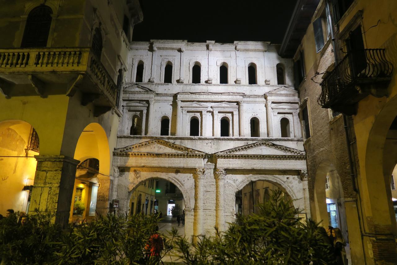 B&B Oberdan 18 Verona Luaran gambar